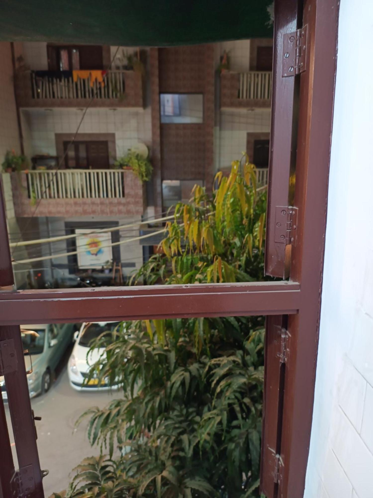 新德里 梅吉思书斋旅馆酒店 外观 照片
